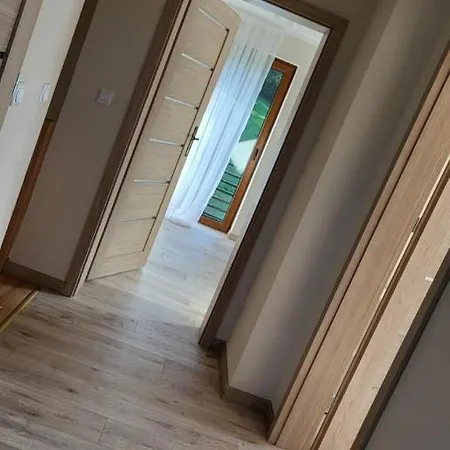 Holiday home Zasiedmiogorek - W Beskidach Milowka