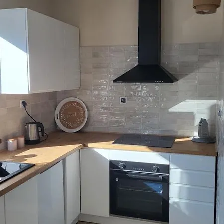 Holiday home Zasiedmiogorek - W Beskidach